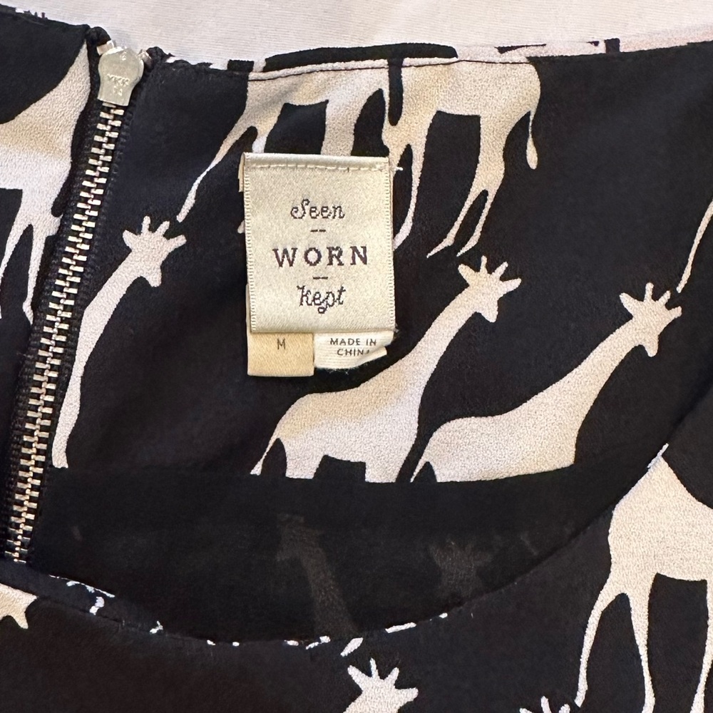 Anthropologie ๐ฆ๐ฆ Seen Worn Kept Giraffe Shift Dress Medium - Picture 4 of 7